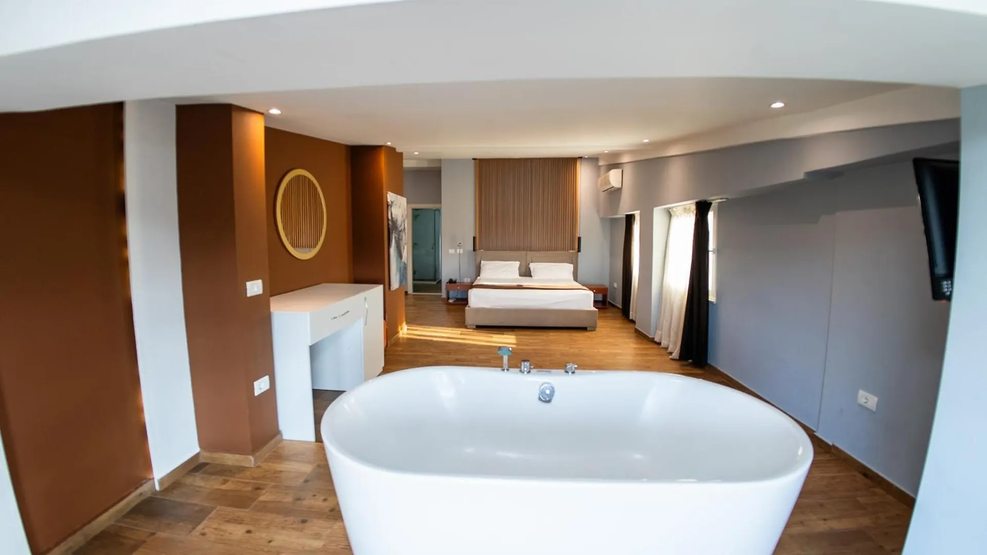 ****  Olivar Hotel Tirana Selitë e Vogël Albanie