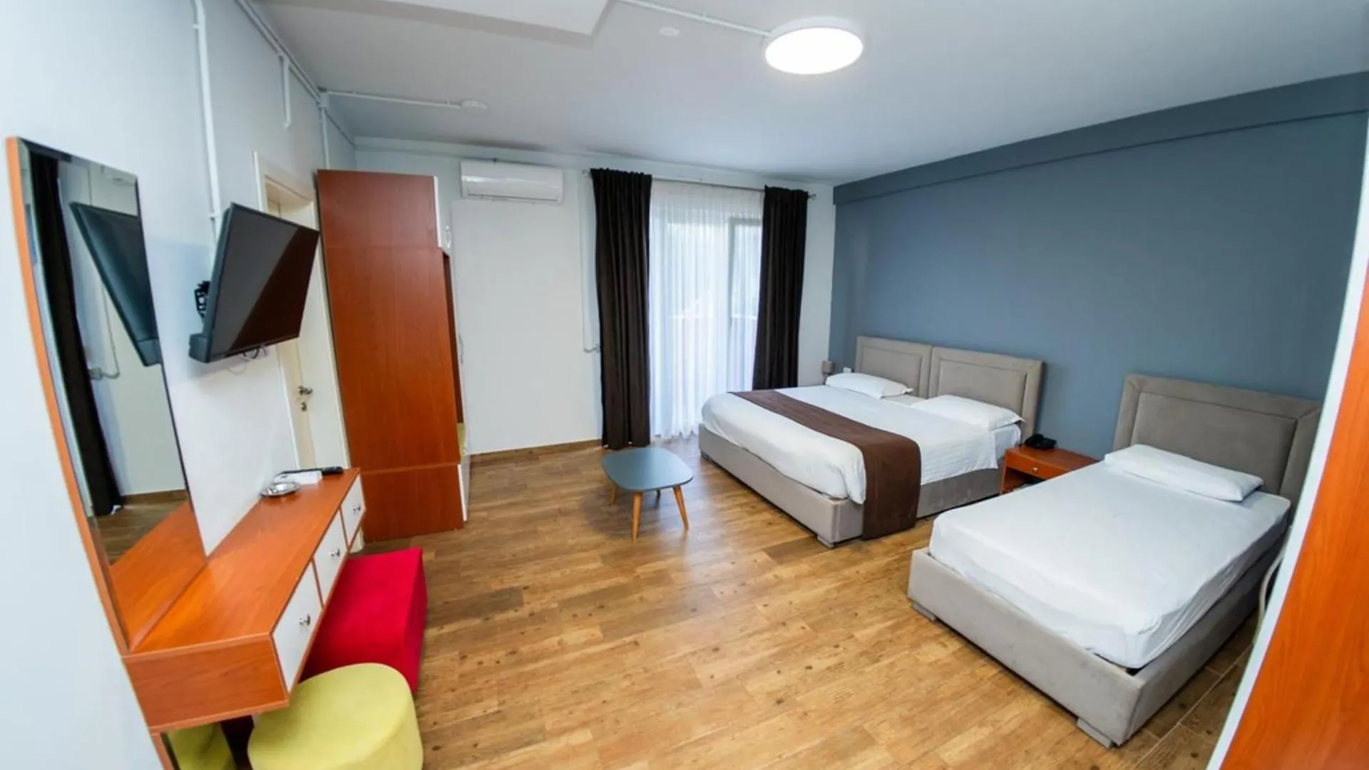 Olivar Hotel Tirana Selitë e Vogël