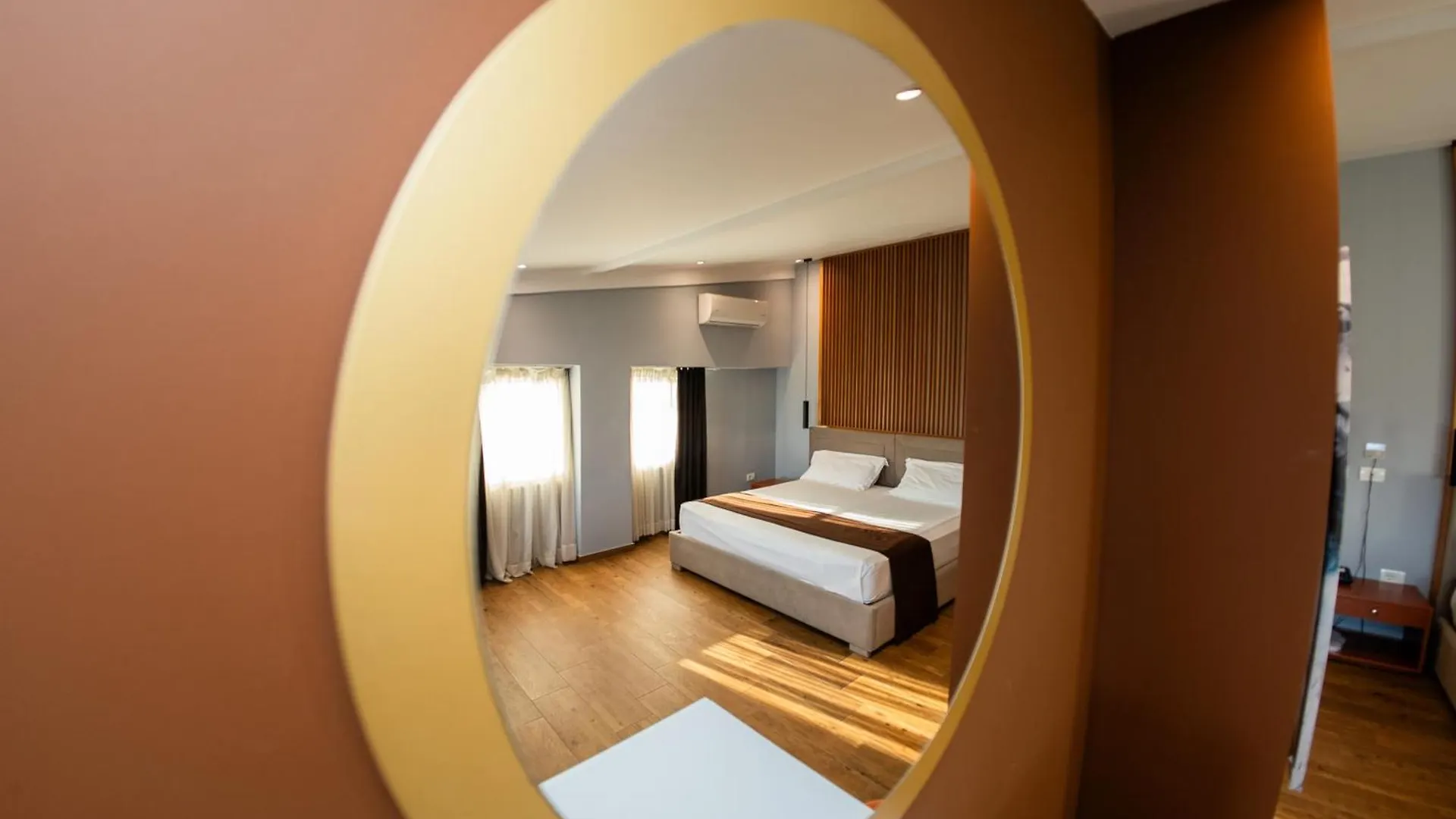 Olivar Hotel Tirana Selitë e Vogël
