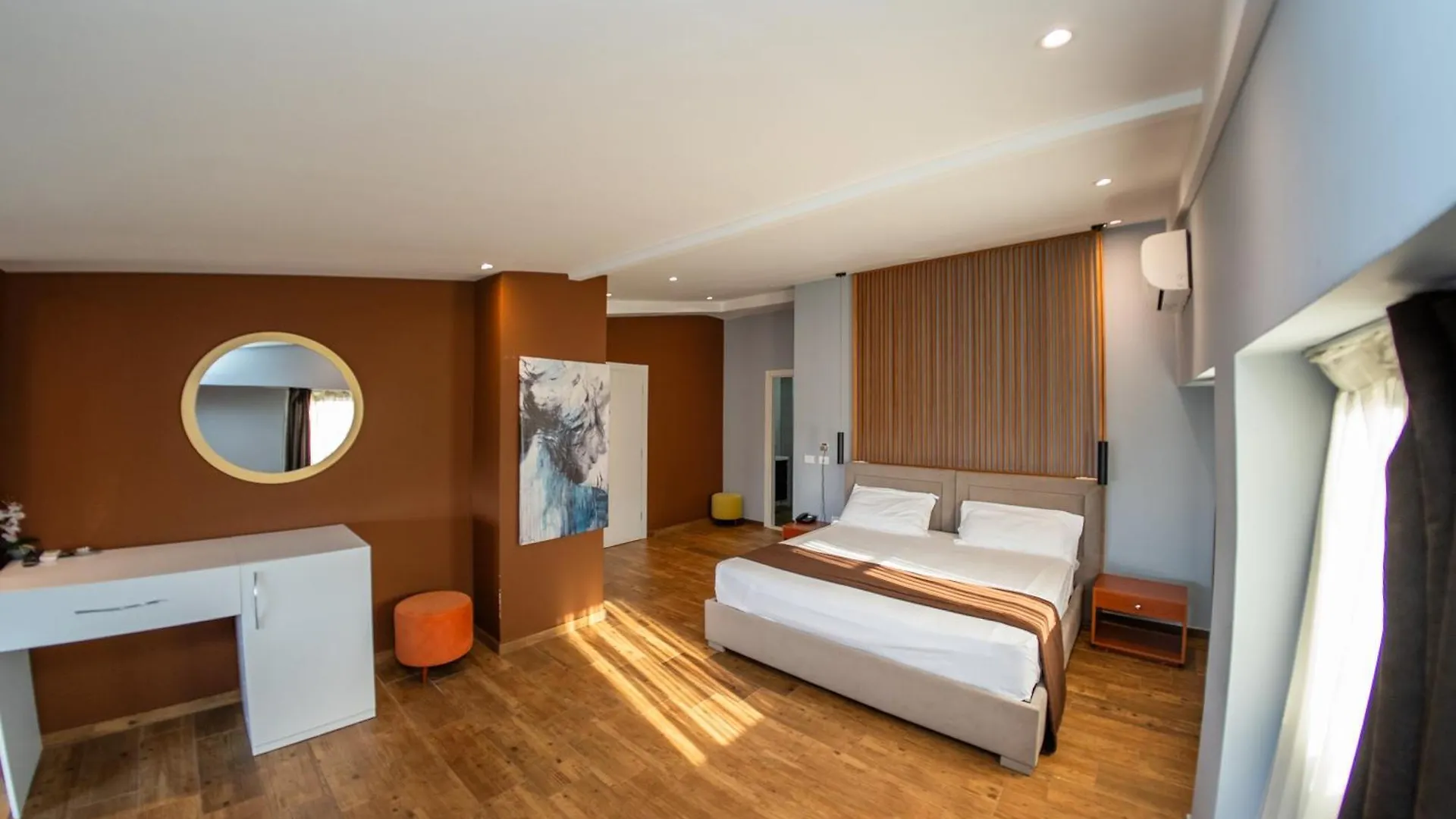 Olivar Hotel Tirana Selitë e Vogël 4*,  Albanie