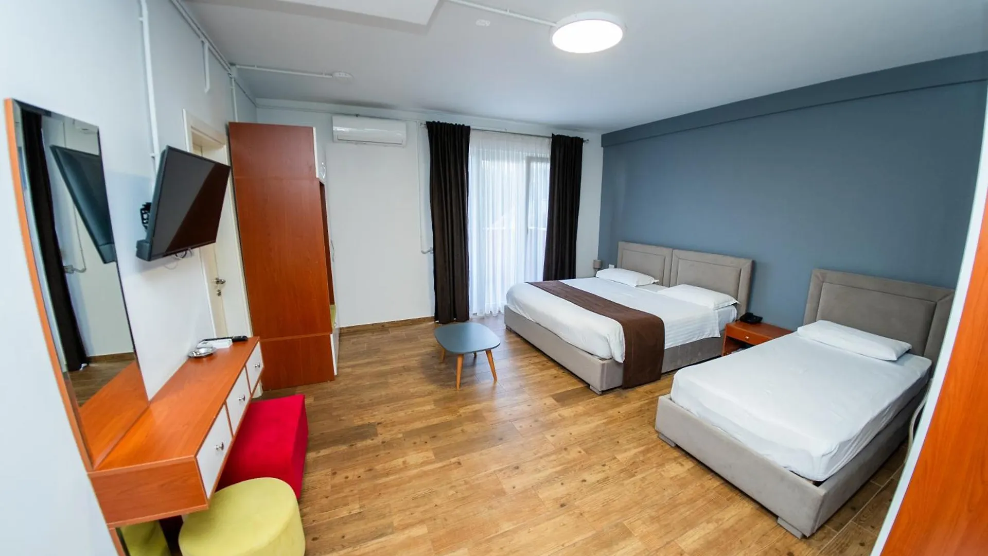 Olivar Hotel Tirana Selitë e Vogël