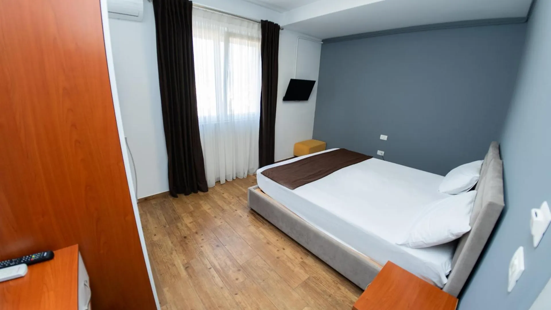 ****  Olivar Hotel Tirana Selitë e Vogël Albanie