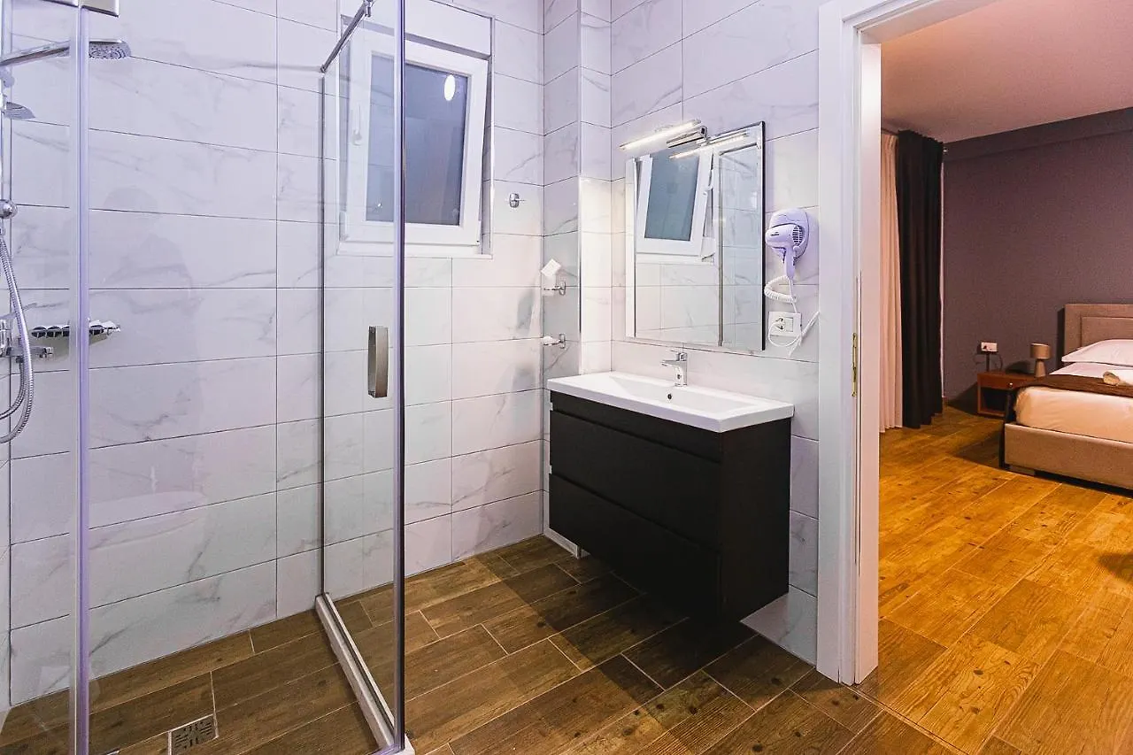Olivar Hotel Tirana Selitë e Vogël 4*,  Albanie