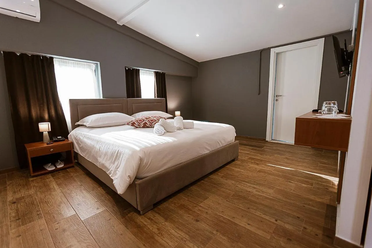 Olivar Hotel Tirana Selitë e Vogël
