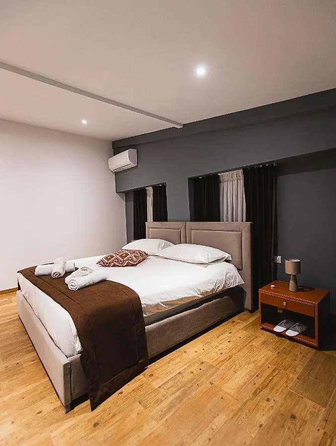 Olivar Hotel Tirana Selitë e Vogël