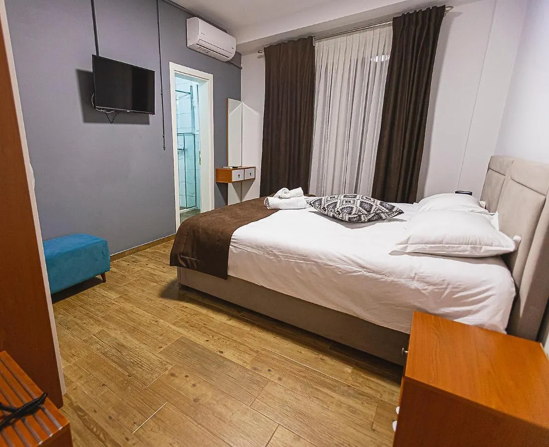 Olivar Hotel Tirana Selitë e Vogël