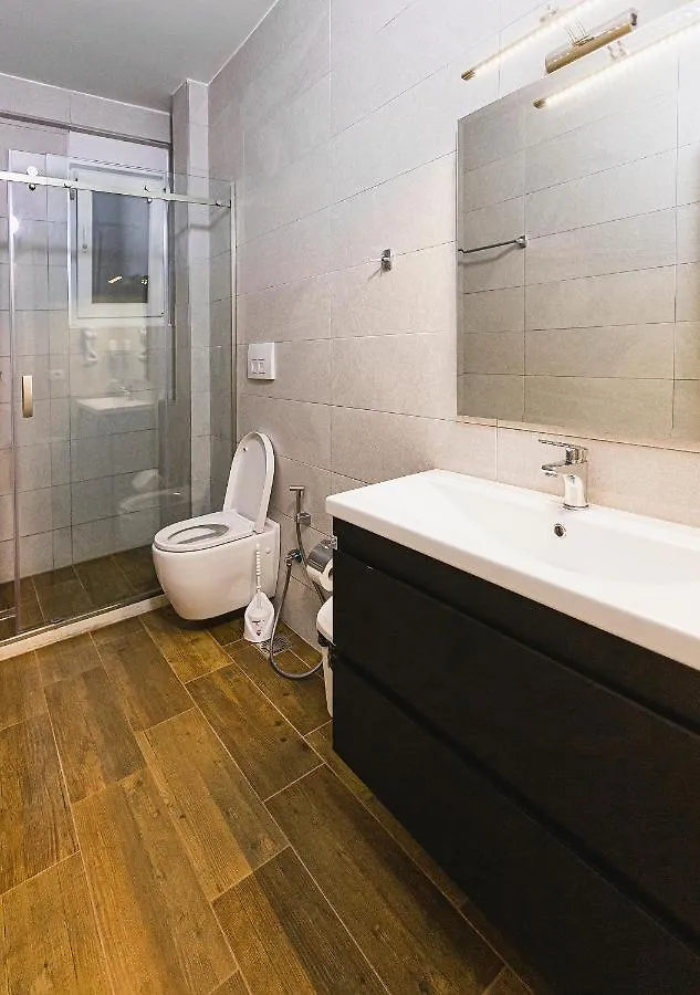 Olivar Hotel Тирана 4*,